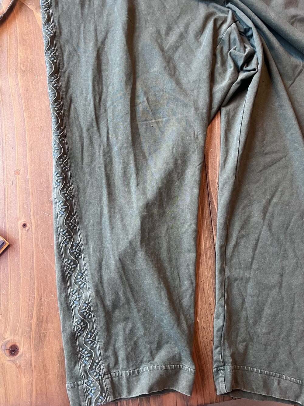 J.Jill Women's Olive Green Drawstring Cotton Pants with Embroidered Side Stripe, - Picture 7 of 7